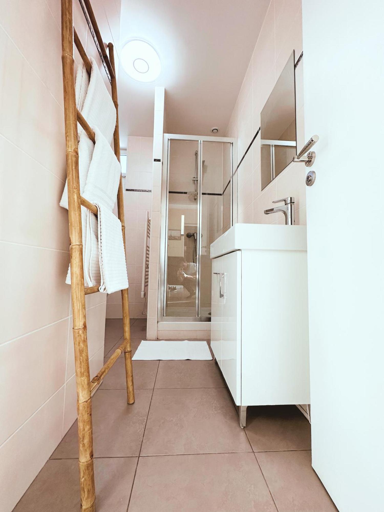 Lovely Paris - 6 Pers - Wifi Chatou Eksteriør billede